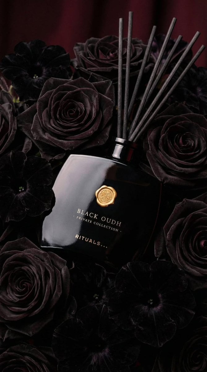 Luxury Black Oudh Reed Diffuser